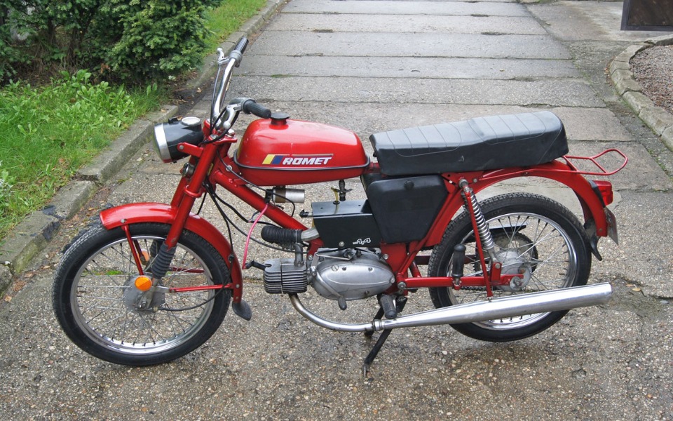 
        Zbiórka Na kupno i renowację komarka - zdjęcie główne
    