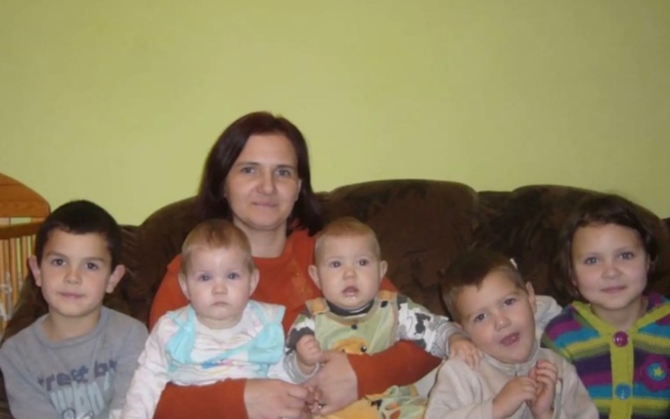 
        Zbiórka Samochód dla rodziny z dziećmi - zdjęcie główne
    