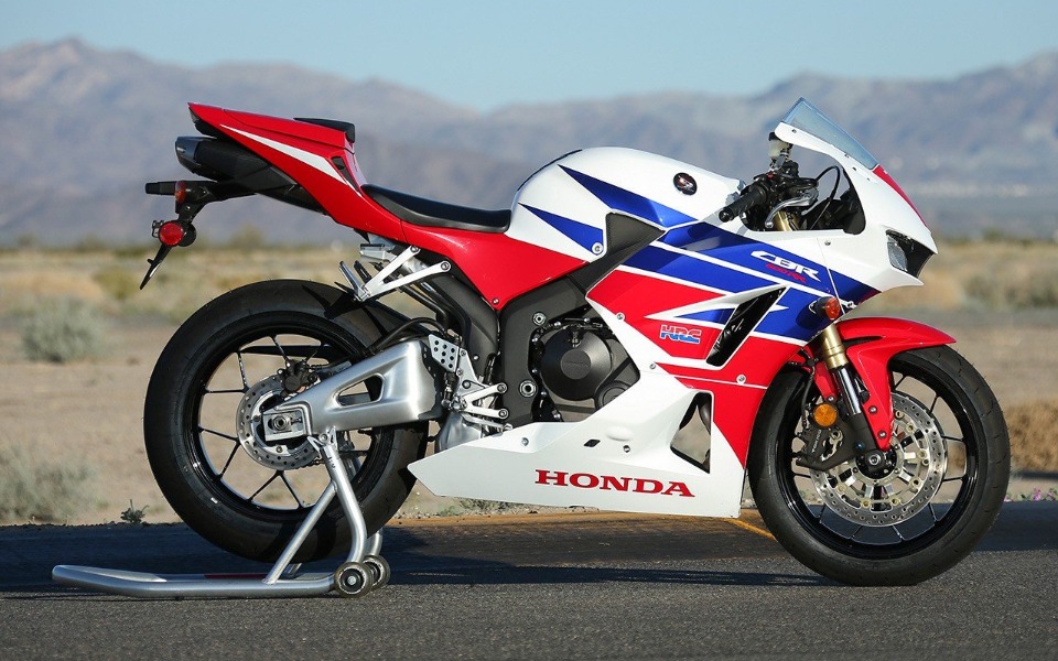 
        Zbiórka rozwijanie pasji motocyklowej - zdjęcie główne
    