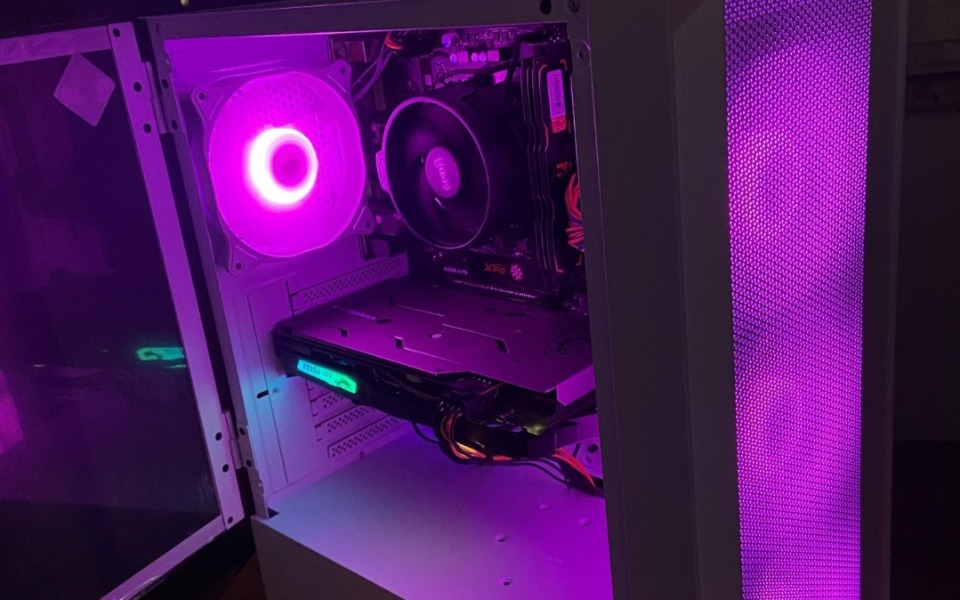 
        Zbiórka Zbieram na komputer zb - zdjęcie główne
    