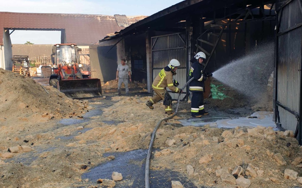 
        Zbiórka Pomoc w pożarze.Spłonąl dorobek - zdjęcie główne
    