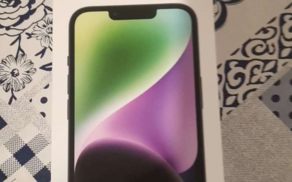 
        Zbiórka nowy wymarzony telefon. - zdjęcie główne
    