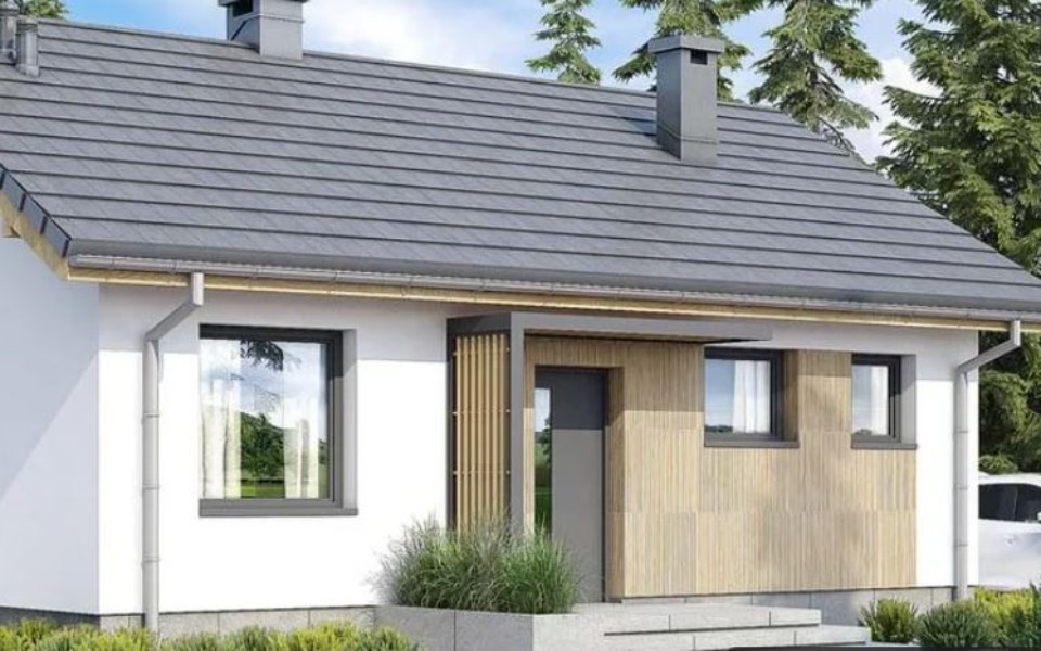 
        Nowoczesny dom z drewnianymi akcentami w otoczeniu zieleni.
    