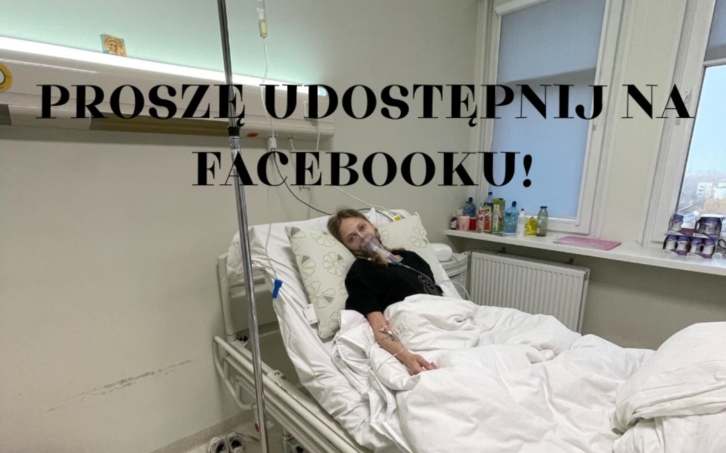 
        Osoba w szpitalu z prośbą o wsparcie na Facebooku.
    