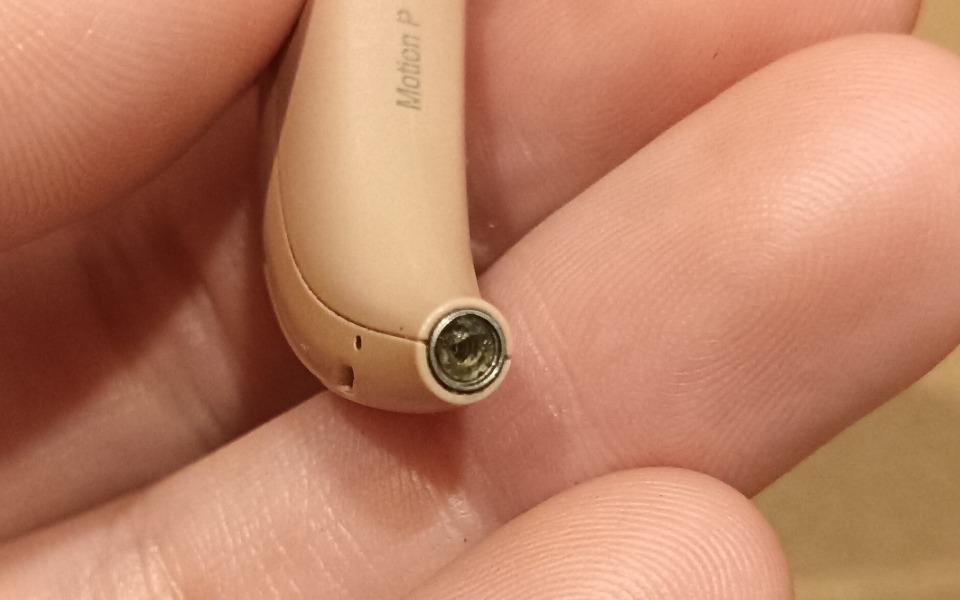 
        Zbiórka naprawy aparatu słuchowego - zdjęcie główne
    