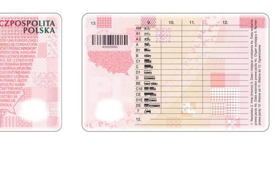 
        Polski dowód osobisty z widocznymi danymi.
    