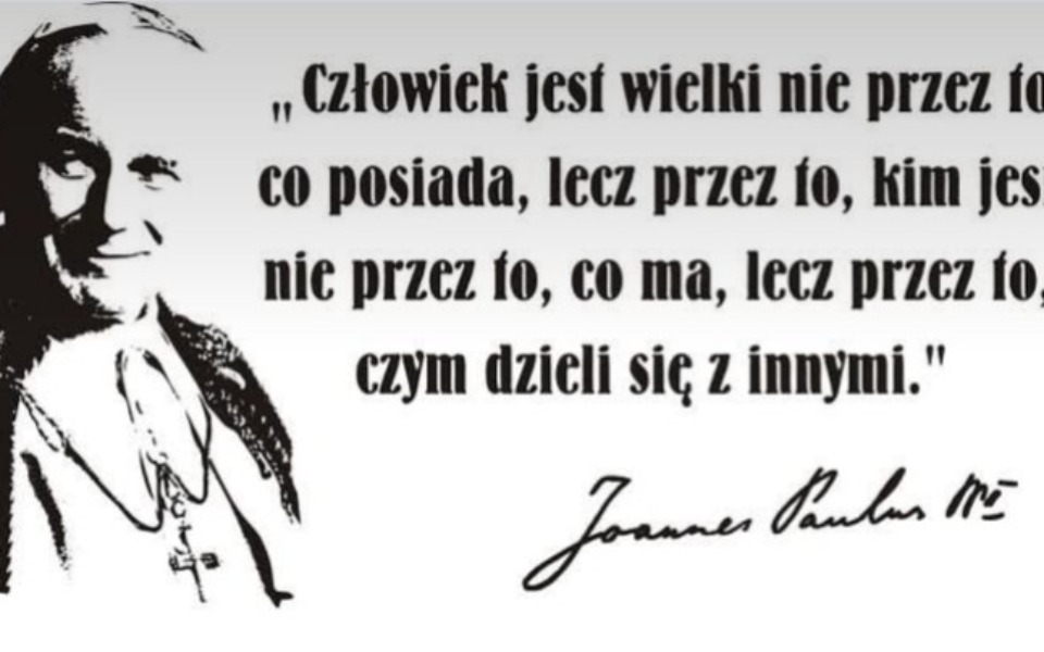 
        Cytat Jana Pawła II na tle jego portretu.
    