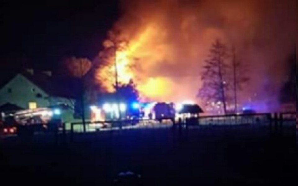 
        Zbiórka Pomóżmy rodziną bez domu!!! - zdjęcie główne
    