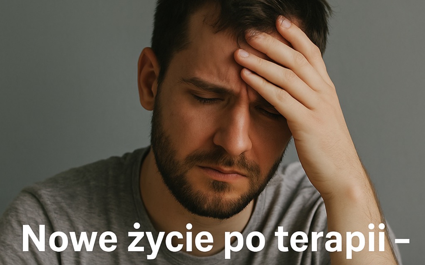 
        Mężczyzna z ręką na czole, wyrażający zmartwienie.
    