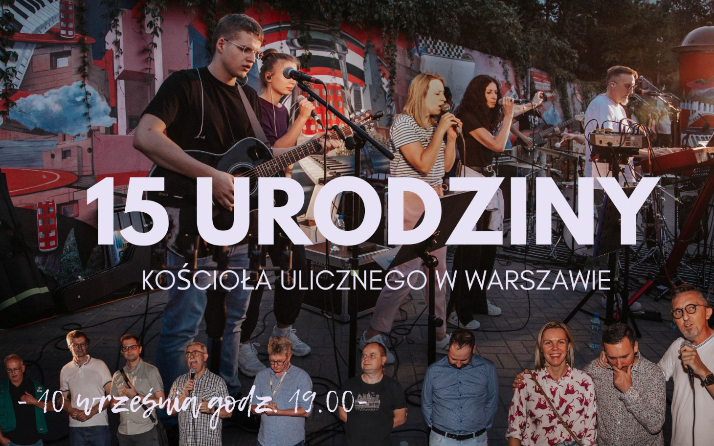 
        Zespół muzyczny grający na urodzinach w Warszawie.
    