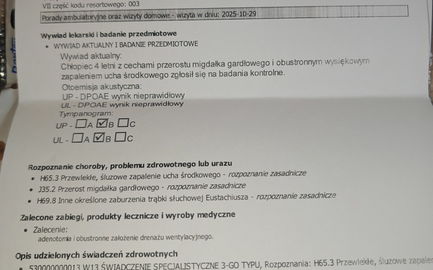 
        Dokument medyczny z informacjami o badaniach.
    