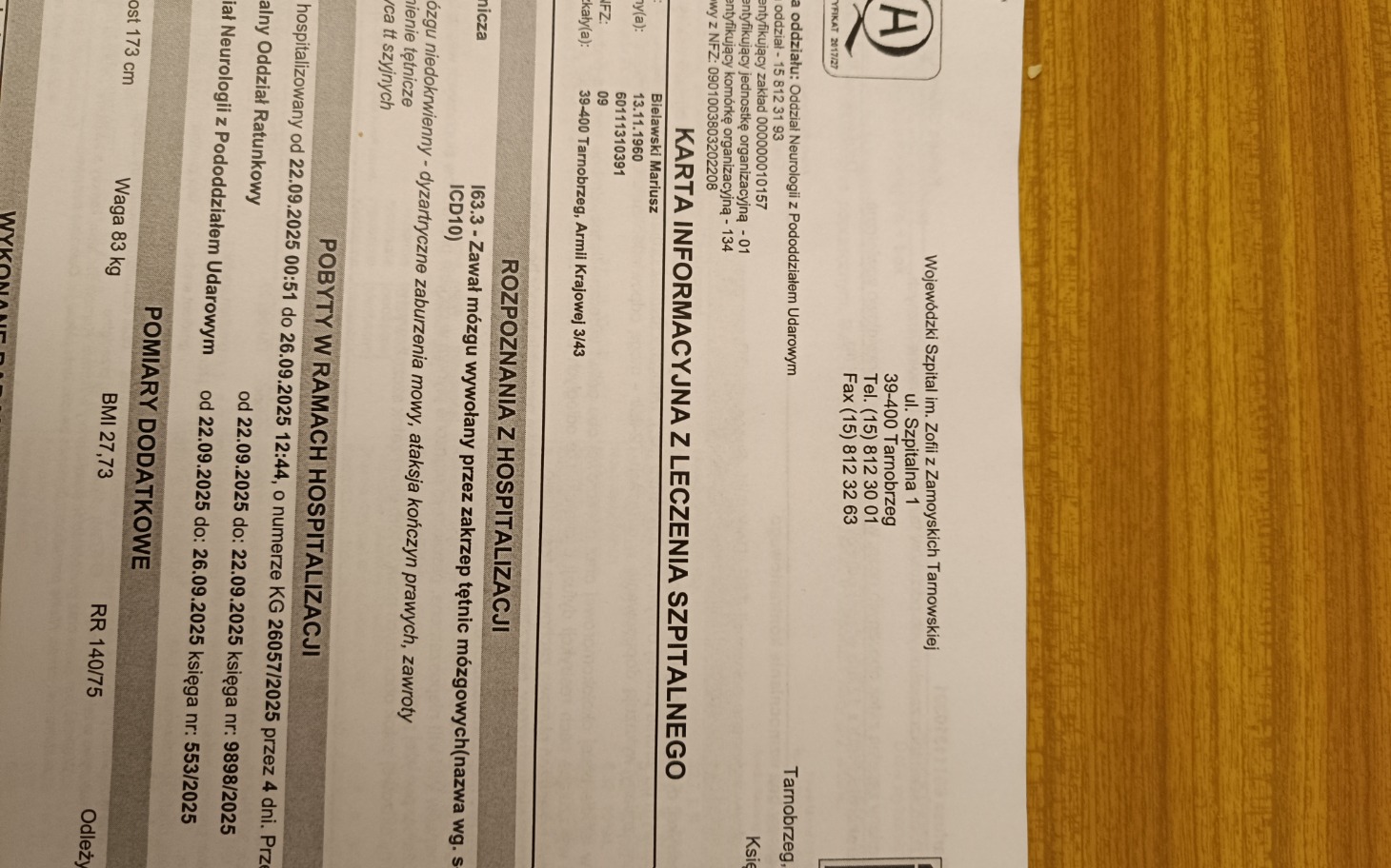 
        Dokument medyczny dotyczący leczenia szpitalnego.
    