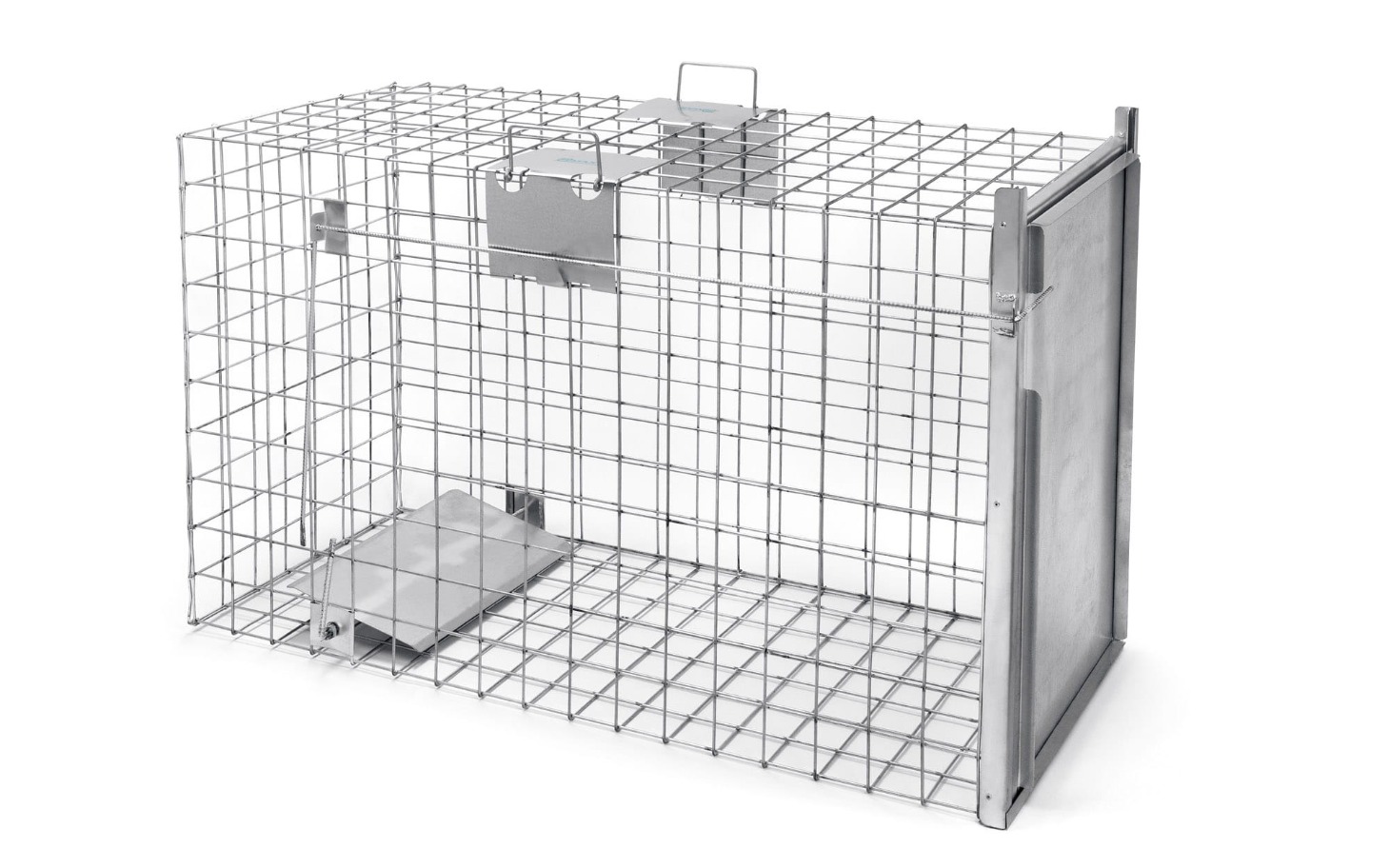 
        Metalowa klatka, idealna do transportu zwierząt.
    