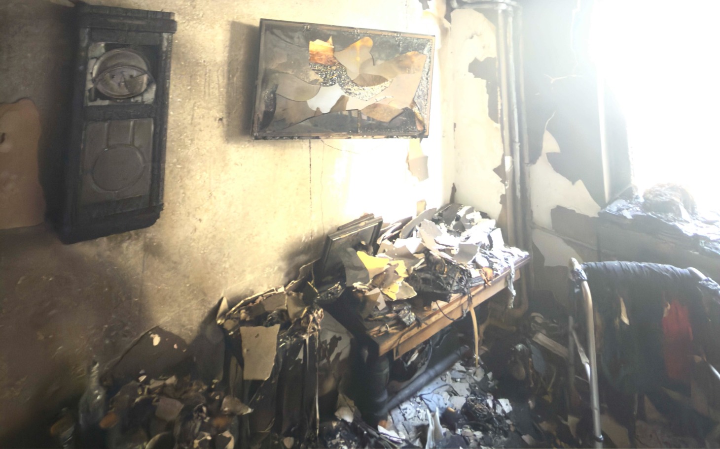 
        Dokument medyczny dotyczący leczenia depresji u nastolatki.
    