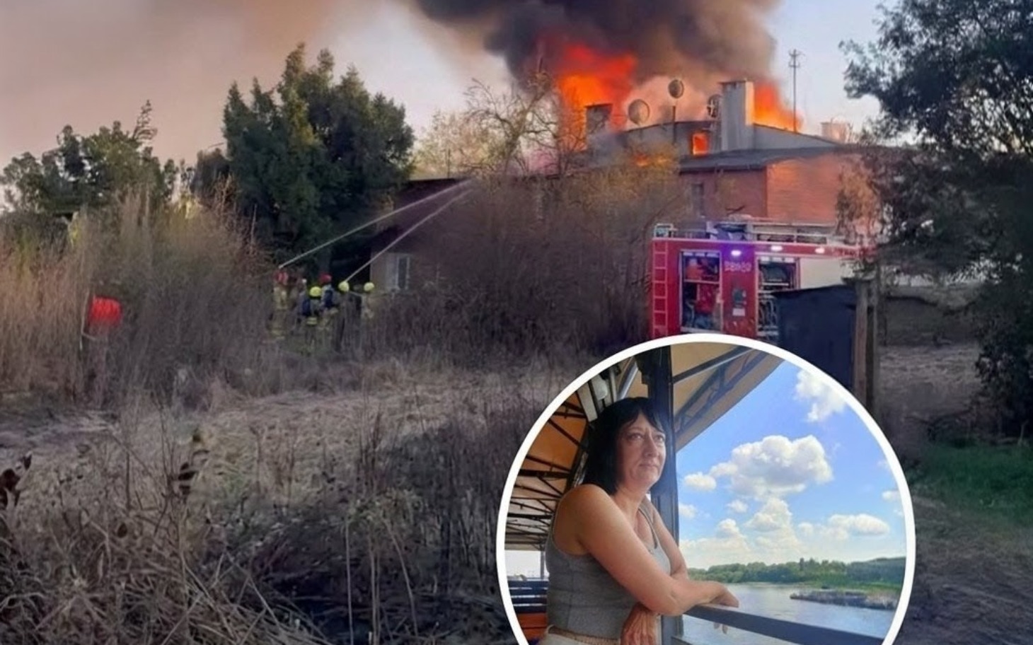 
        Pożar budynku, strażacy gaszący ogień w tle.
    