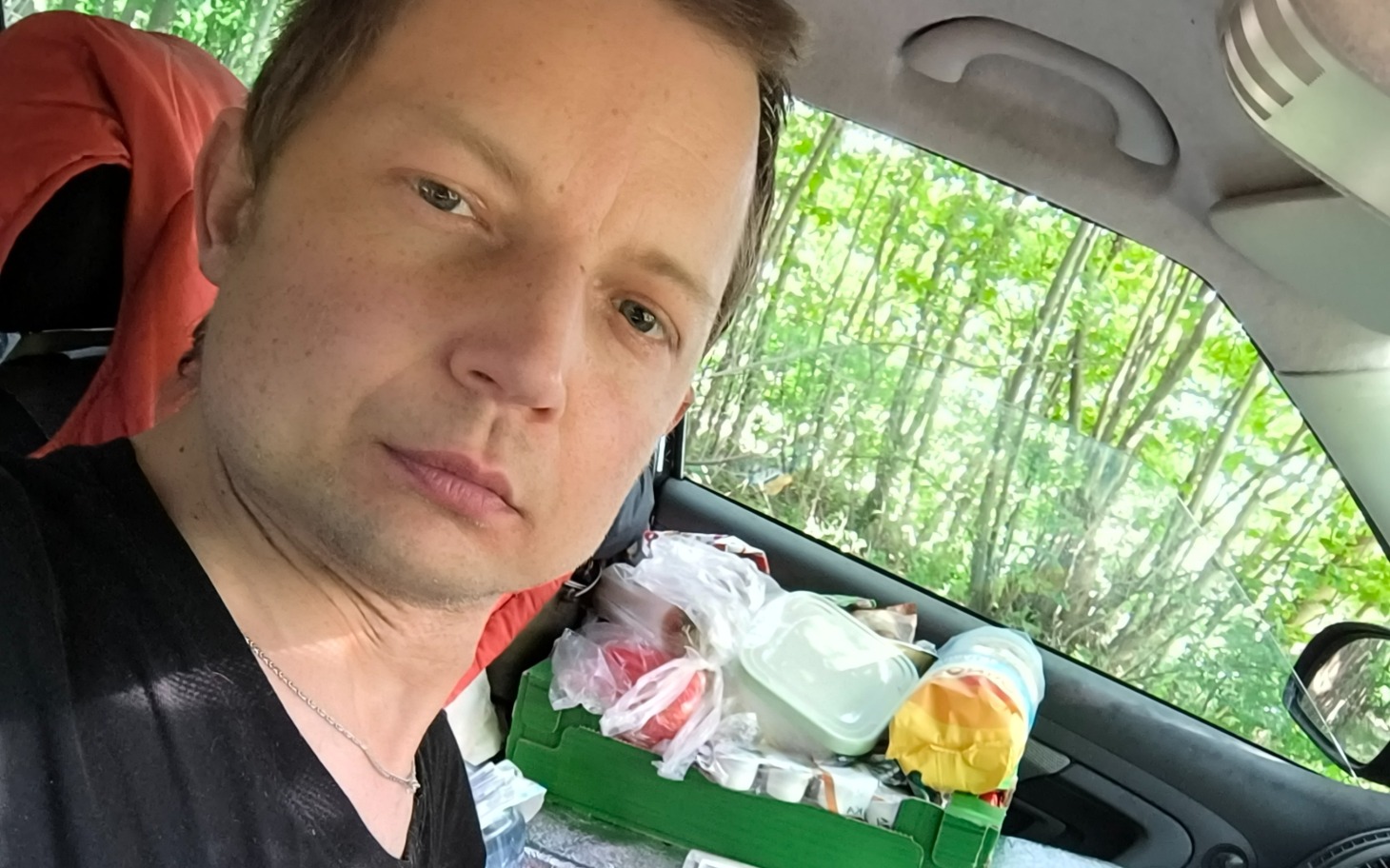
        Nadzieja na lepsze jutro w rozwijającym się projekcie.
    